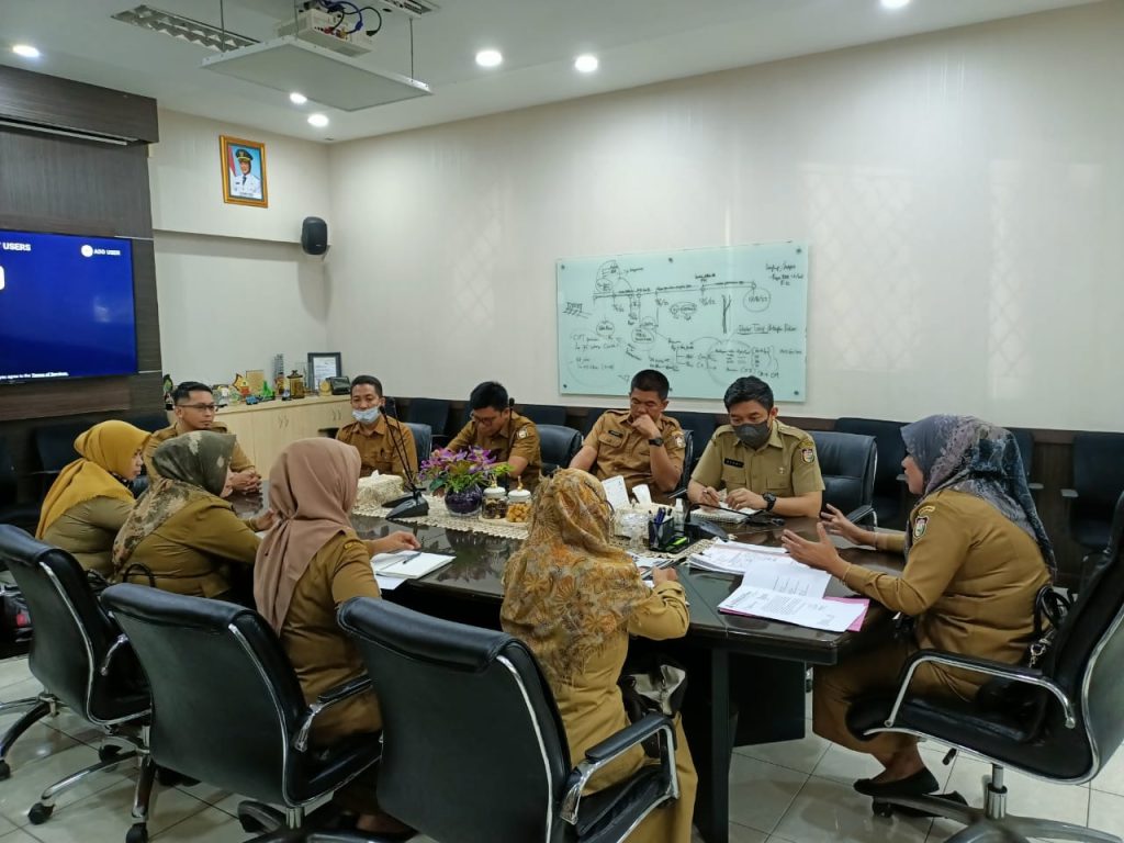 Kadis Pu Makassar Rapat Perdana Dengan Pejabat Stuktural Yang Baru Dilantik