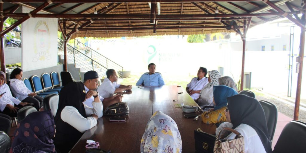 DPRD PROV. SULBAR MENERIMA KUNJUNGAN KONSULTASI ALIANSI GTT SULAWESI BARAT