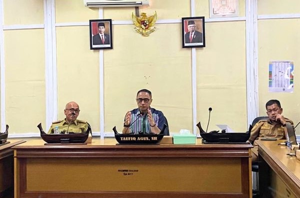 Komisi III DPRD Sulawesi Barat Gelar RDPU Terkait Isu Tambang dan Lingkungan Hidup