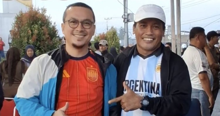 Wakil Ketua DPRD Mamuju Tengah: Nobar Final Piala Dunia 2026 Dorong Ekonomi Warga Wakil Ketua DPRD Mamuju Tengah: Nobar Final Piala Dunia 2026 Dorong Ekonomi Warga