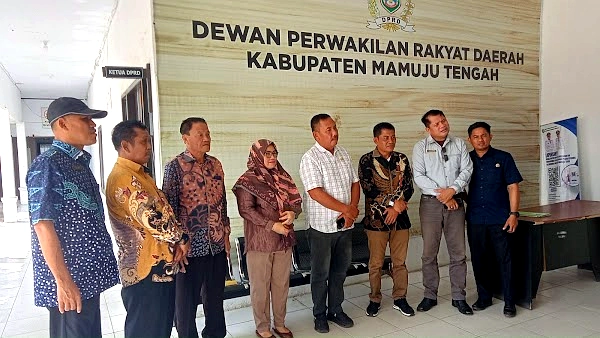DPRD Mamuju Tengah Terima Kunker DPRD Parigi Moutong DPRD Mamuju Tengah Terima Kunker DPRD Parigi Moutong
